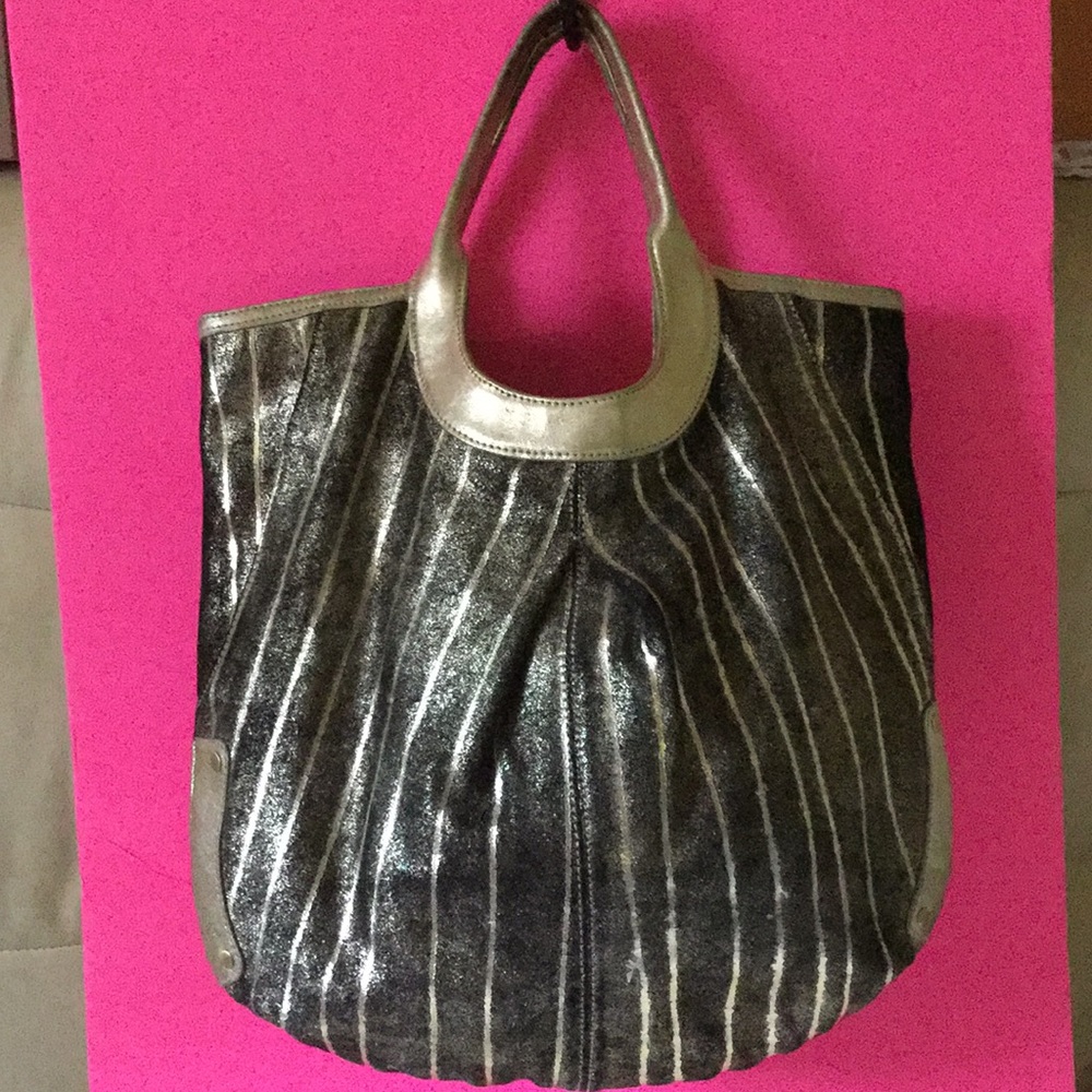 Beautiful large Sondra Roberts leather bag